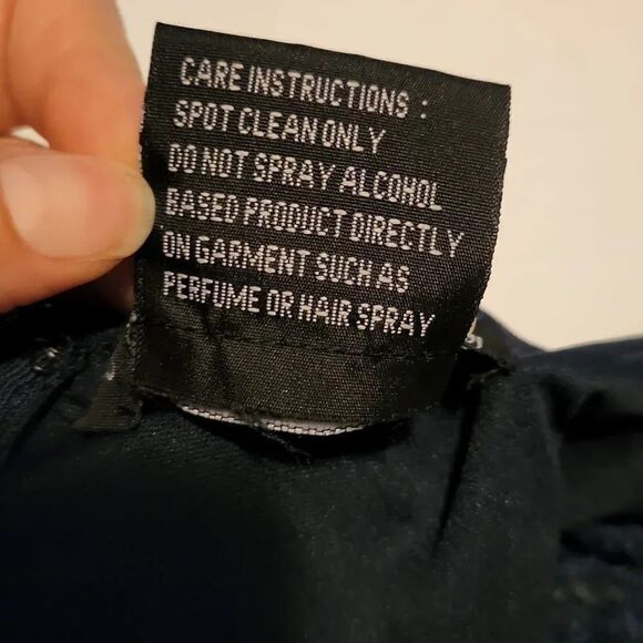 Pisarro Nights Ladies Size 2 Midnight Blue Long Beaded Gown - Picture 12 of 12